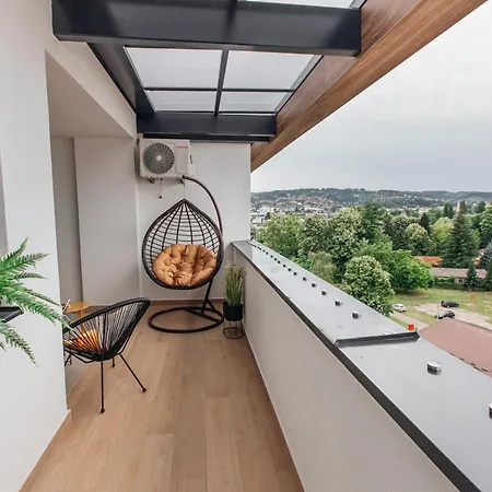 Stan Na Dan - Chic * 巴尼西卢卡