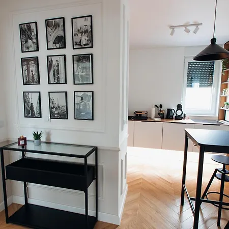 Stan Na Dan - Chic * Banja Luka