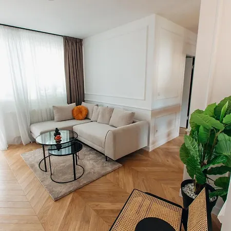 Apartment Stan Na Dan - Chic Banja Luka